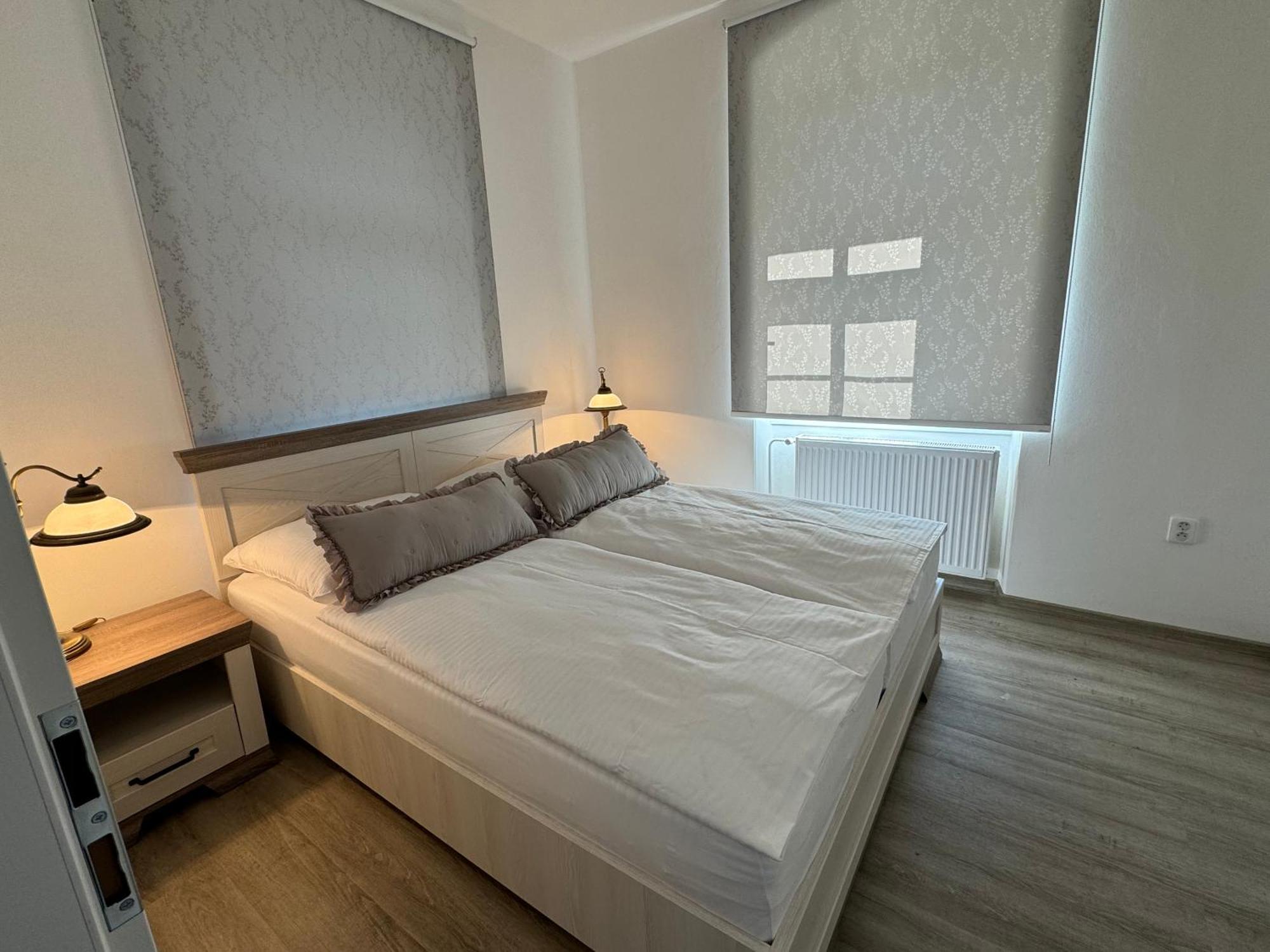 Srbska Kamenice 22 Екстериор снимка